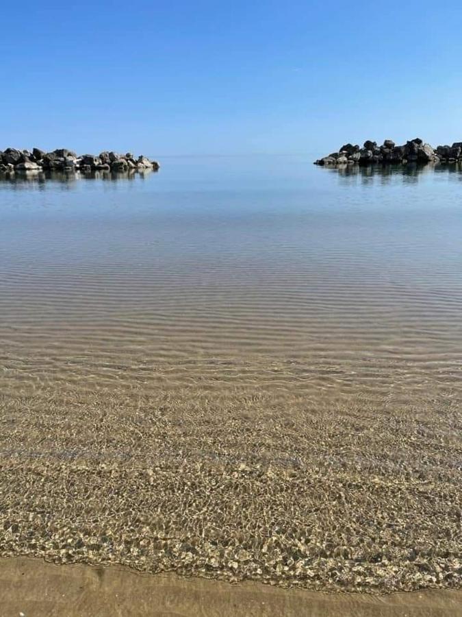 Maison Dory Lägenhet Pescara Exteriör bild